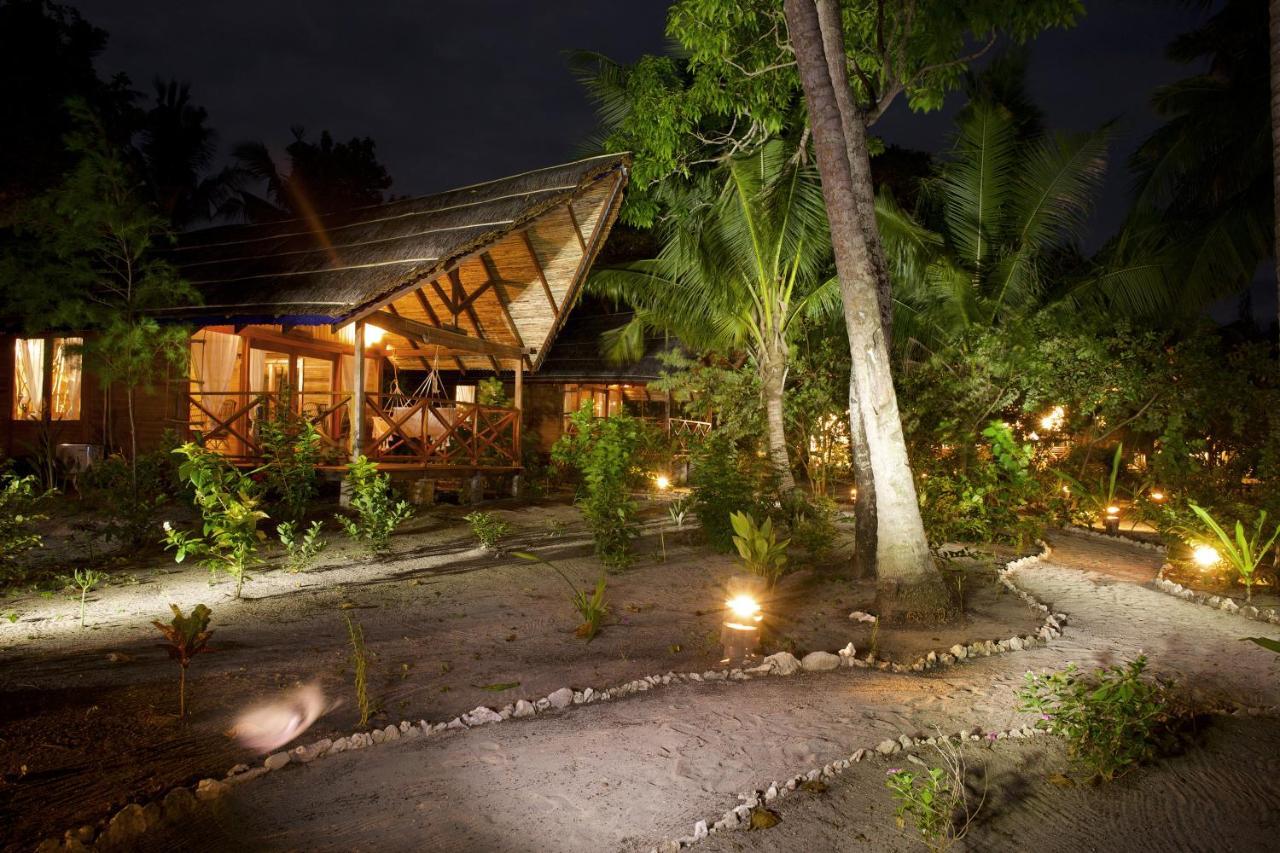 Metita Beach & Dive Resort Daruba Exterior photo