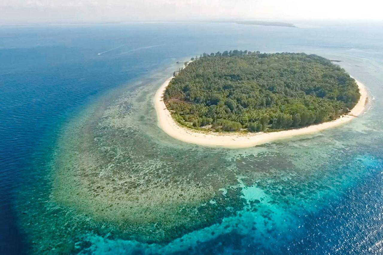 Metita Beach & Dive Resort Daruba Exterior photo